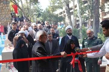 مراسم رونمایی از یادمان شهدای گمنام